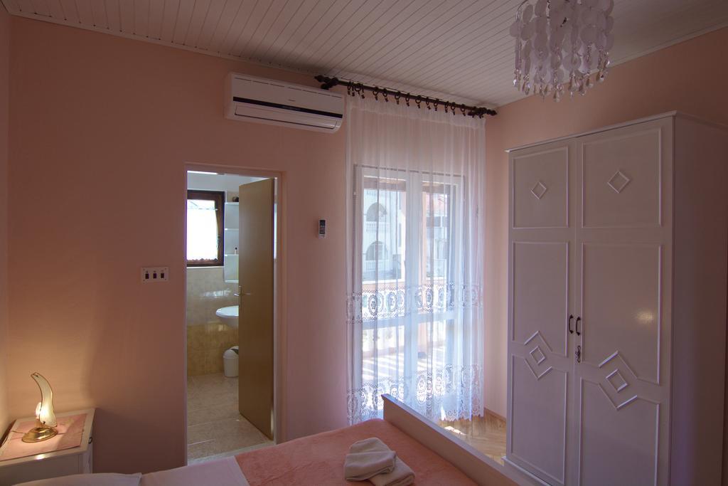 Apartment And Rooms Toka Zadar Ngoại thất bức ảnh