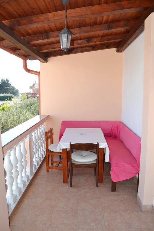 Apartment And Rooms Toka Zadar Phòng bức ảnh