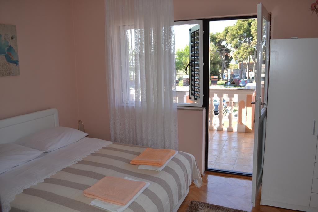 Apartment And Rooms Toka Zadar Phòng bức ảnh