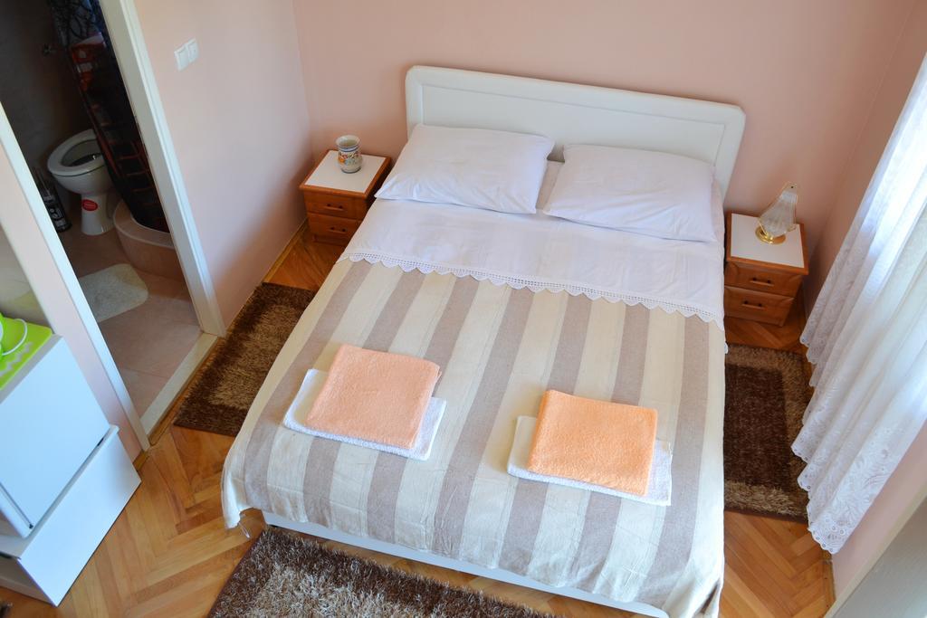 Apartment And Rooms Toka Zadar Phòng bức ảnh