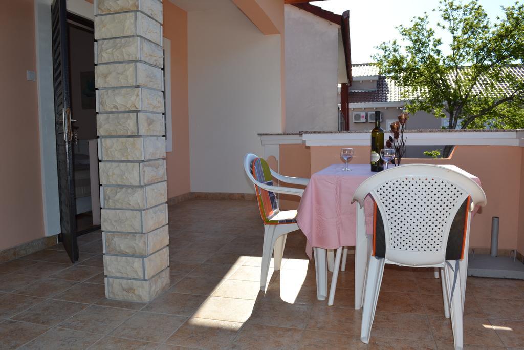 Apartment And Rooms Toka Zadar Phòng bức ảnh