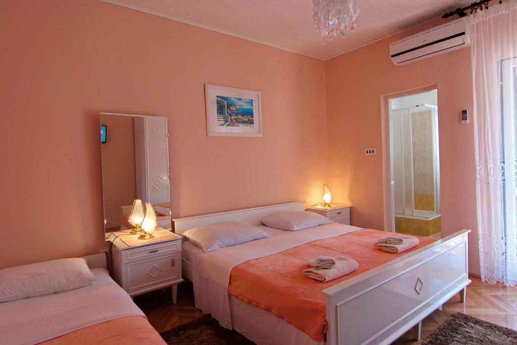 Apartment And Rooms Toka Zadar Ngoại thất bức ảnh